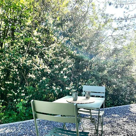 Eh Ma Biche アパート ストゥモン